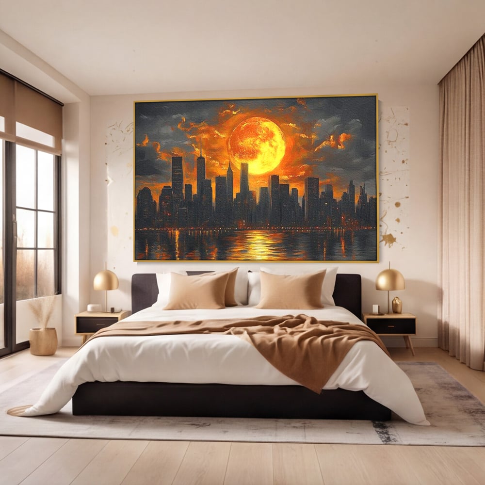 Tablou canvas cu tablou canvas cu apus de soare deasupra metropolei, in rama de aluminiu auriu, pe perete intr-un dormitor